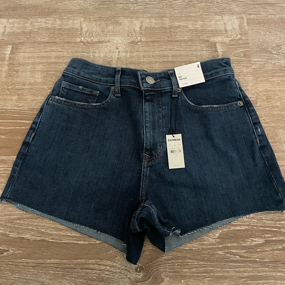 NWT Express Blue Jean Shorts High-Waisted Cut-Off